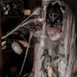 Meet your Posher, Iris